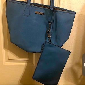Michael Kors Tote with Wristlet- Reversible